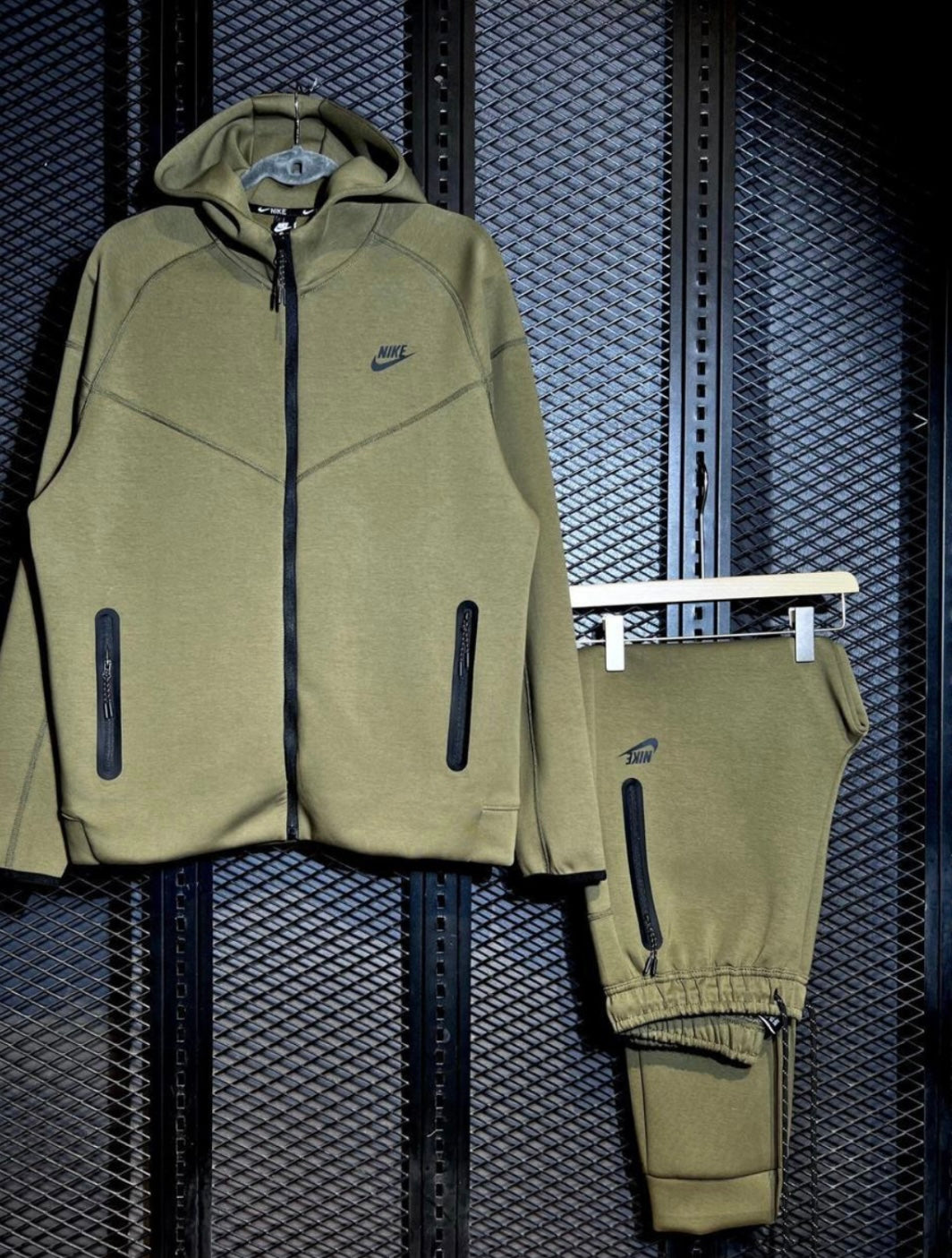 Nike Tech Fleece Green